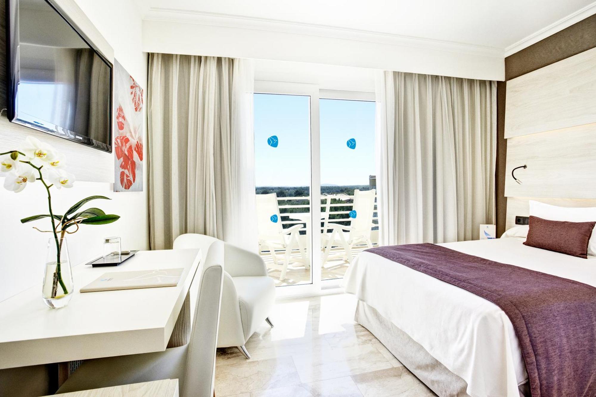 Aparthotel Grupotel Gran Vista & 4*